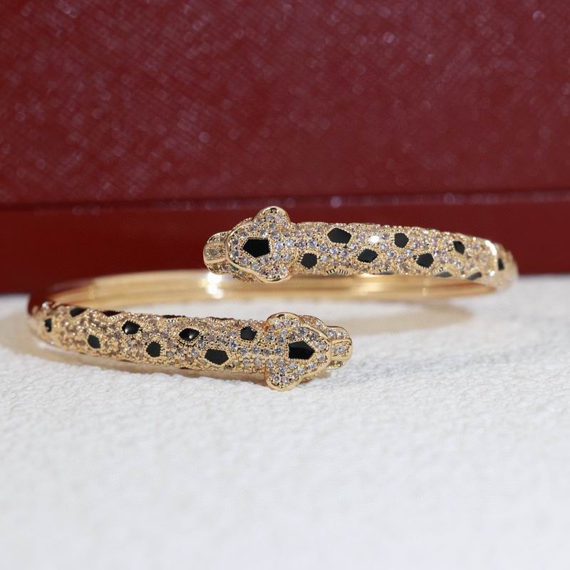 Cartier Bracelet ID:20261020-135